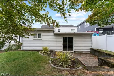 87 Pompton Ave, Woodland Park, NJ 07424 - Photo 29