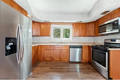 87 Pompton Ave, Woodland Park, NJ 07424 - Photo 11