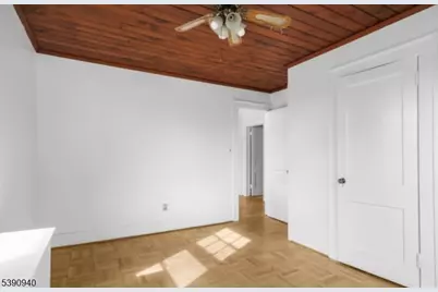 67 Pleasant Ave, Edison, NJ 08837 - Photo 9