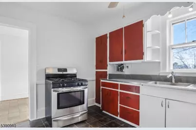 67 Pleasant Ave, Edison, NJ 08837 - Photo 17