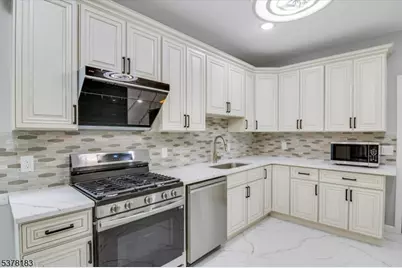 174 Demott Ave, Clifton, NJ 07011 - Photo 11