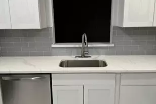 1 Upperbrook Ct, Sayreville Boro, NJ 08859 - Photo 15