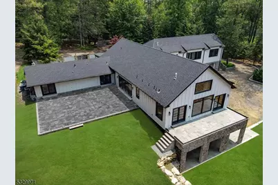 136-2 Mount Harmony Rd, Bernardsville, NJ 07924 - Photo 1