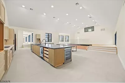 136-2 Mount Harmony Rd, Bernardsville, NJ 07924 - Photo 9