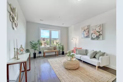 90 Clinton Ave #403, Newark, NJ 07114 - Photo 1