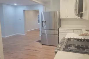 94 Sanford St, East Orange, NJ 07018 - Photo 9