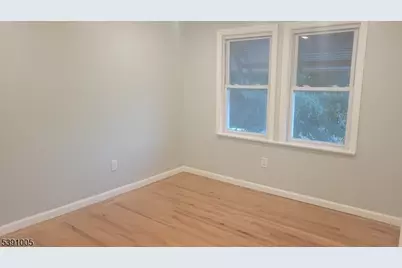 94 Sanford St, East Orange, NJ 07018 - Photo 19