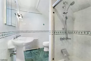 312 Naughright Rd, Washington Township, NJ 07853 - Photo 19