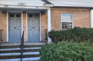 10 McGotty Pl, Irvington, NJ 07111 - Photo 1