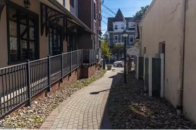 18-20 Main St, Clinton, NJ 08809 - Photo 7