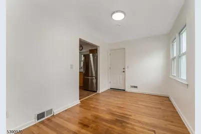 43 New Amwell Rd, Hillsborough Township, NJ 08844 - Photo 13