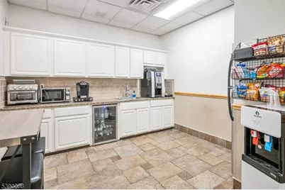 330 Changebridge Rd, Montville Township, NJ 07058 - Photo 15