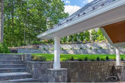 368 Hartshorn Dr, Millburn Twp., NJ 07078 - Photo 5