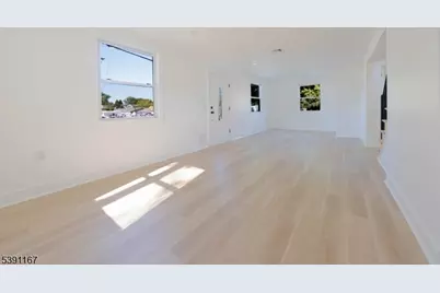 537 Prospect Ave, Old Bridge Township, NJ 08879 - Photo 3