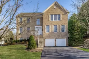 2 Bedford Dr, Bernards Township, NJ 07920 - Photo 1