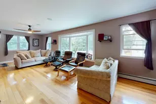 335 Elmira Trail, Hopatcong, NJ 07843 - Photo 3