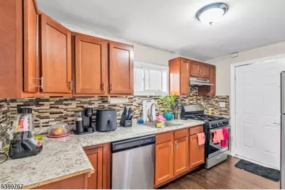 327 Fulton St, Elizabeth, NJ 07206 - Photo 33