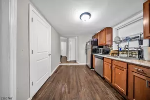 327 Fulton St, Elizabeth, NJ 07206 - Photo 13