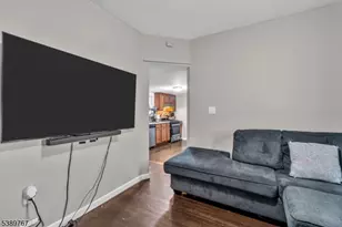 327 Fulton St, Elizabeth, NJ 07206 - Photo 9