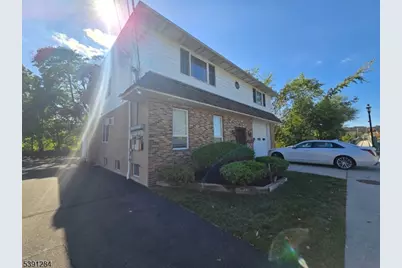 19 Hillery St, Woodland Park, NJ 07424 - Photo 5