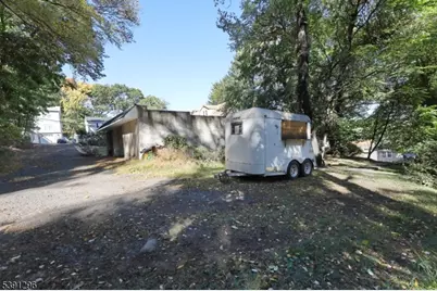 274 Goffle Rd, Hawthorne, NJ 07506 - Photo 7