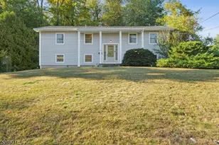 74 Fairway Dr, East Hanover Township, NJ 07936 - Photo 1