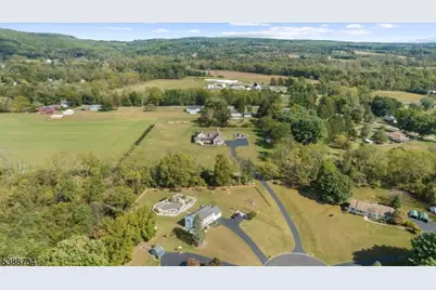 4A Deer Ct, Holland Township, NJ 08848 - Photo 9