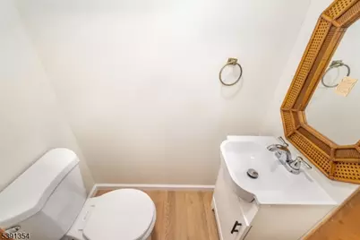 70 Gerard Rd, Nutley, NJ 07110 - Photo 15