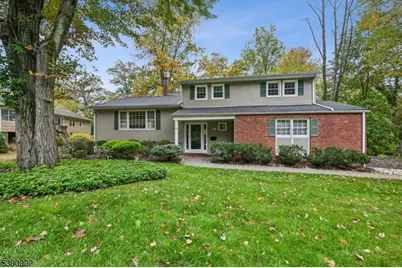 106 Stoneridge Rd, New Providence, NJ 07974 - Photo 1