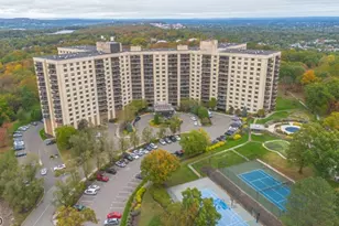 2 Claridge Dr, Verona, NJ 07044 - Photo 1