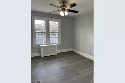 730 732Lidgerwood Ave #4, Elizabeth, NJ 07202 - Photo 3