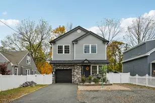 5 New St, Mount Olive, NJ 07828 - Photo 1