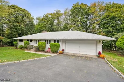 144 Emeline Dr, Hawthorne, NJ 07506 - Photo 1