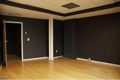 138 140Broad St, Elizabeth, NJ 07201 - Photo 5