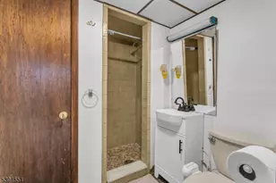 657 Summit Ave, Kenilworth, NJ 07033 - Photo 21