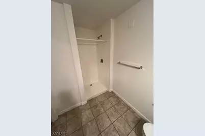 165-169 Barclay St #105, Paterson, NJ 07503 - Photo 9