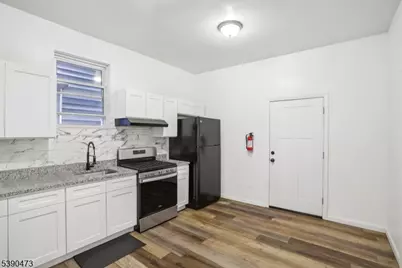 308 Clifton Ave, Newark, NJ 07104 - Photo 7