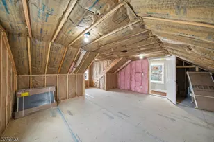 10 Buena Rd, Parsippany, NJ 07054 - Photo 39