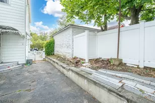 638 Clifton Ave, Clifton, NJ 07011 - Photo 21