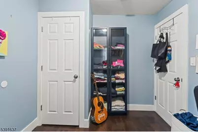 247 E 7th Ave, Roselle, NJ 07203 - Photo 15