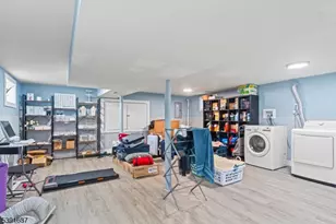 247 E 7th Ave, Roselle, NJ 07203 - Photo 21