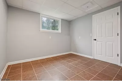 2 Pine St, Cranford Township, NJ 07016 - Photo 25