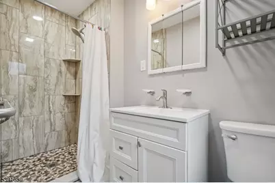 2 Pine St, Cranford Township, NJ 07016 - Photo 15