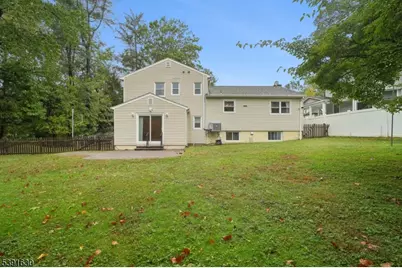 2 Pine St, Cranford Township, NJ 07016 - Photo 27