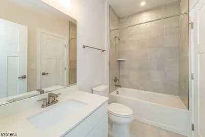 14 Willow Ln, Parsippany, NJ 07054 - Photo 27