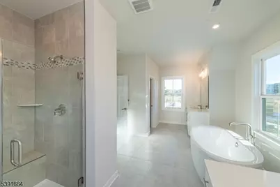 14 Willow Ln, Parsippany, NJ 07054 - Photo 21