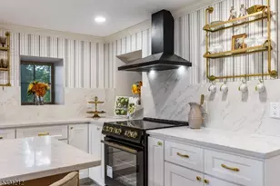 12 Weeden St, Lambertville, NJ 08530 - Photo 5