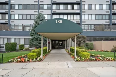 170-202 Lafayette Ave #8A, Passaic, NJ 07055 - Photo 1