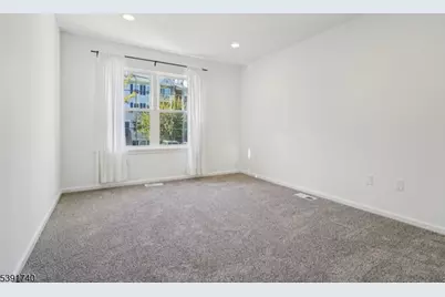 5 Rider Ct, Newark, NJ 07103 - Photo 31