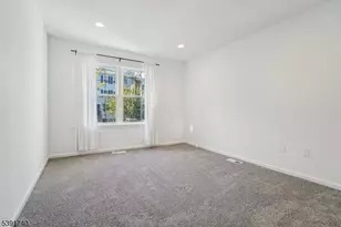 5 Rider Ct, Newark, NJ 07103 - Photo 31